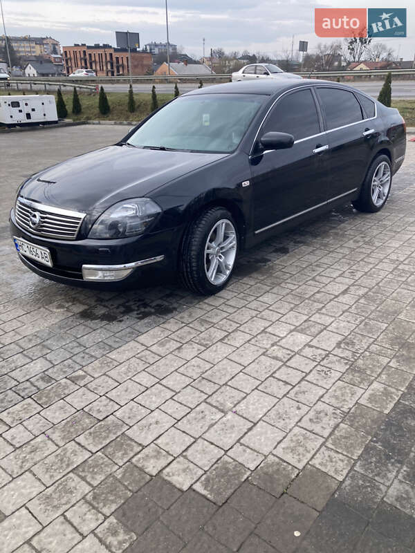 Седан Nissan Teana 2007 в Львове