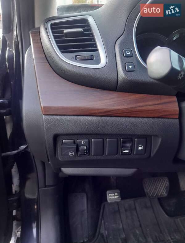 Седан Nissan Teana 2012 в Буче