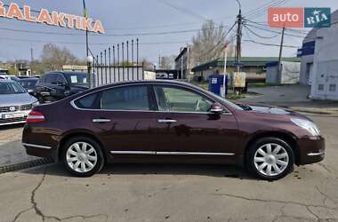 Седан Nissan Teana 2012 в 