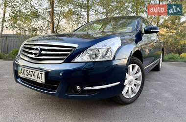 Седан Nissan Teana 2012 в 