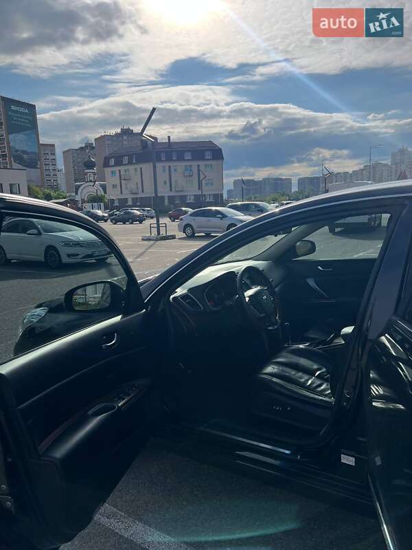 Седан Nissan Teana 2011 в Киеве