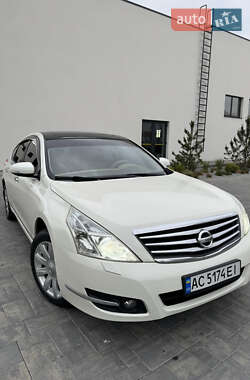 Седан Nissan Teana 2008 в Луцке