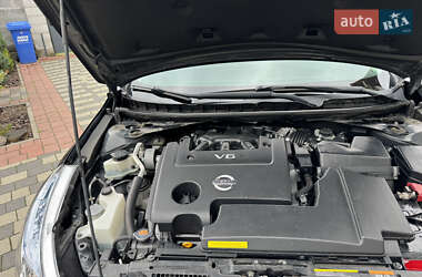 Седан Nissan Teana 2012 в 
