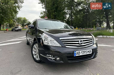 Седан Nissan Teana 2008 в Виннице