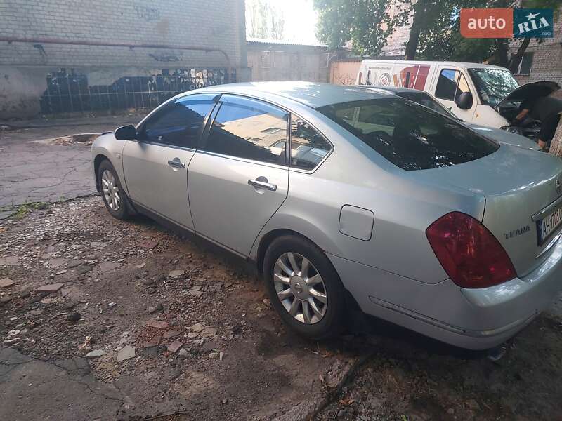 Седан Nissan Teana 2006 в Краматорске