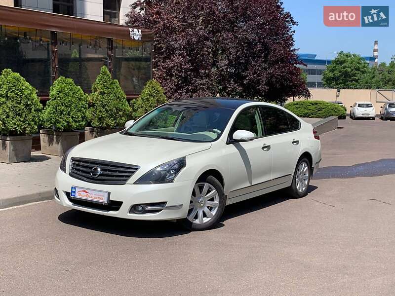 Седан Nissan Teana 2008 в 