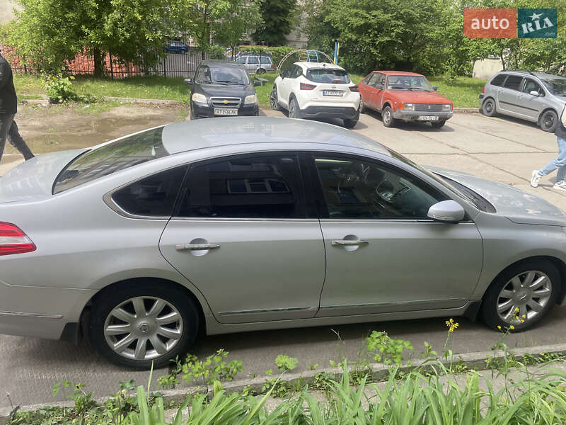 Седан Nissan Teana 2008 в Ивано-Франковске