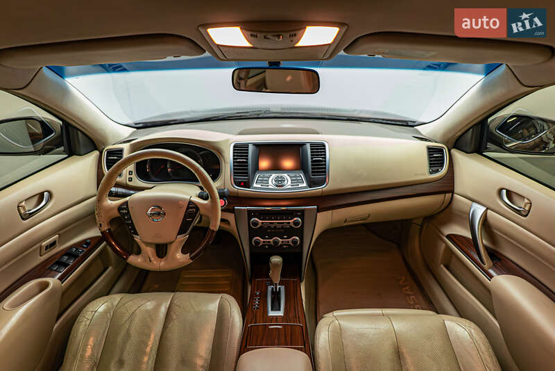 Седан Nissan Teana 2010 в Києві