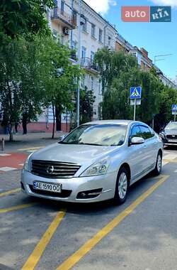 Седан Nissan Teana 2008 в Києві