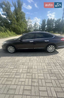 Седан Nissan Teana 2010 в Дніпрі