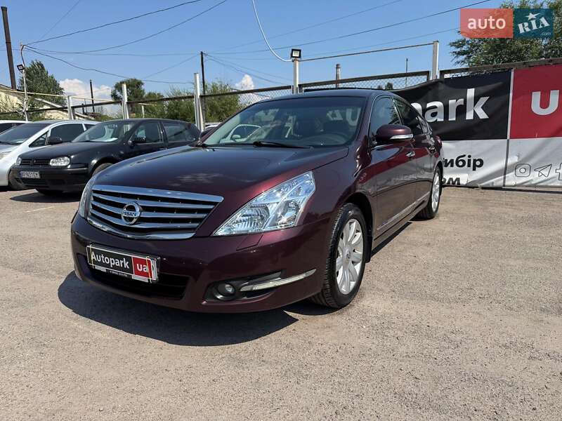 Nissan Teana 2010
