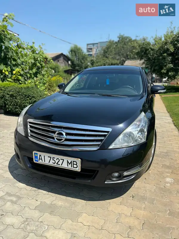 Nissan Teana 2010