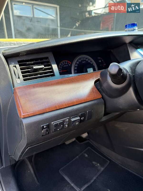 Седан Nissan Teana 2006 в Деражне