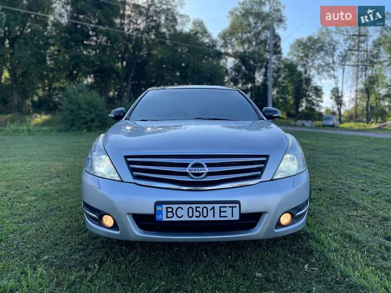 Седан Nissan Teana 2008 в Львові