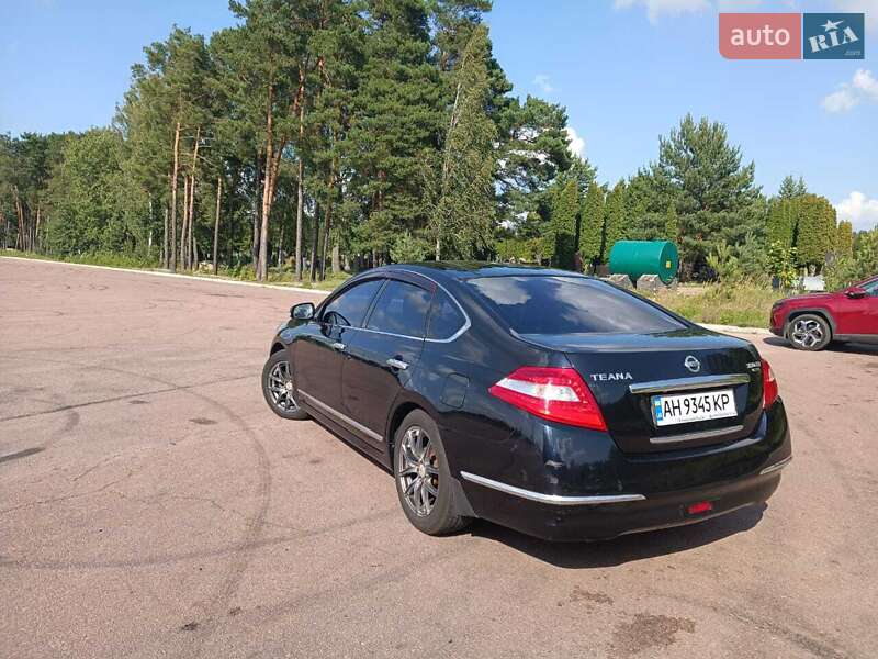 Седан Nissan Teana 2008 в Житомирі