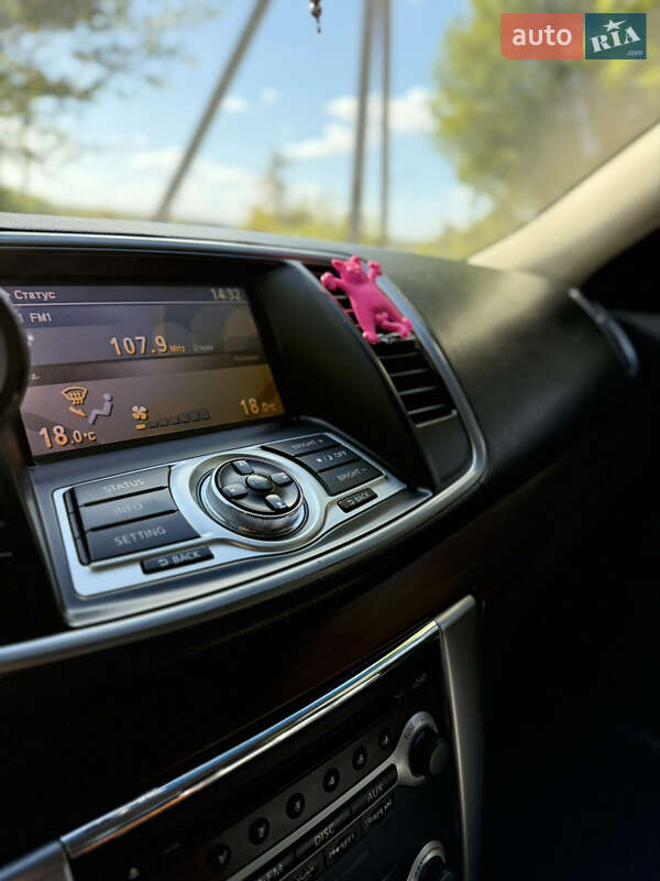 Седан Nissan Teana 2010 в Кропивницком