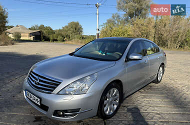 Седан Nissan Teana 2008 в Люботині