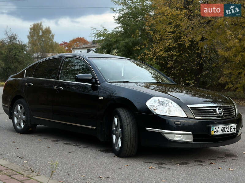 Седан Nissan Teana 2007 в Шостке