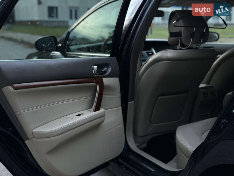 Седан Nissan Teana 2007 в Шостке