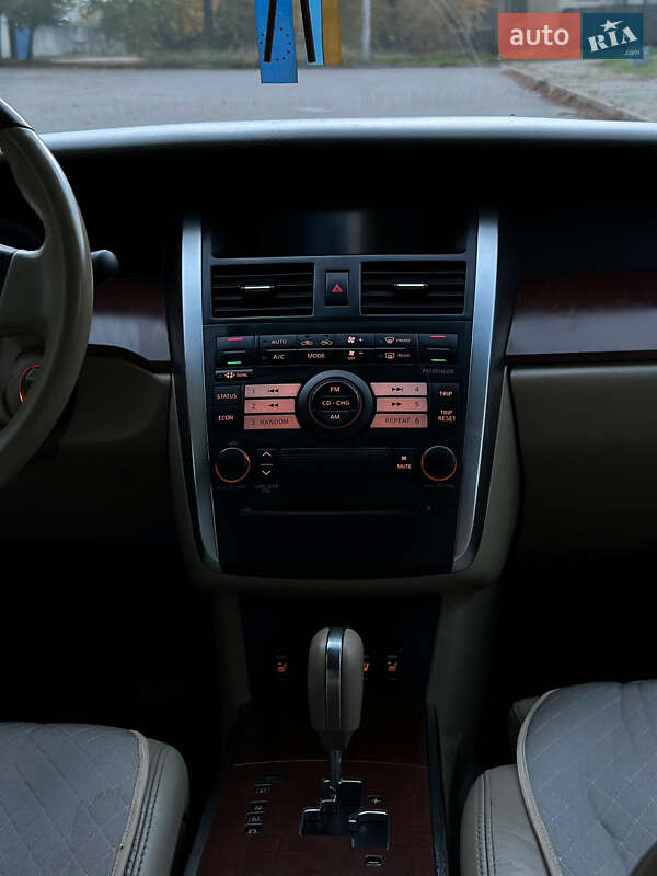 Седан Nissan Teana 2007 в Шостке