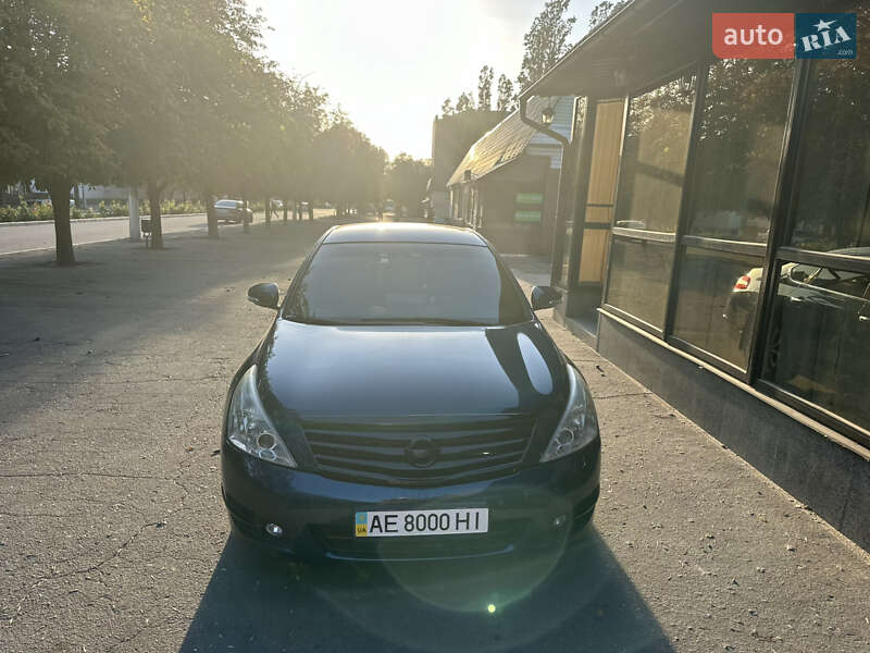 Седан Nissan Teana 2008 в Першотравенске