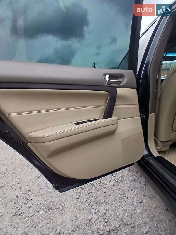 Седан Nissan Teana 2007 в Виннице