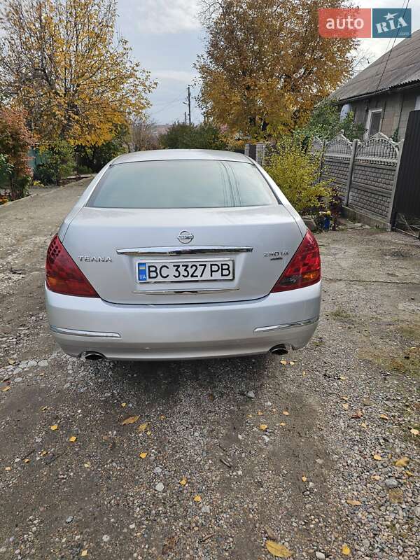 Седан Nissan Teana 2007 в Запоріжжі