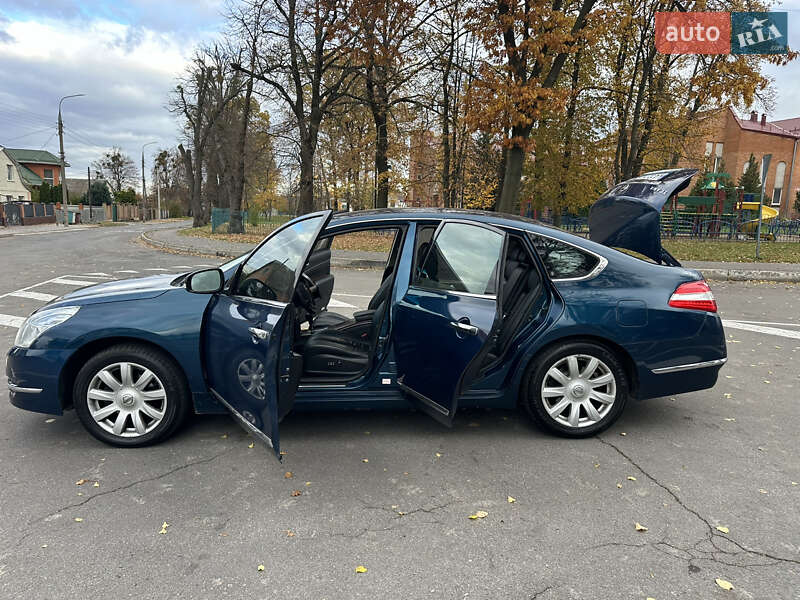 Седан Nissan Teana 2008 в Вінниці