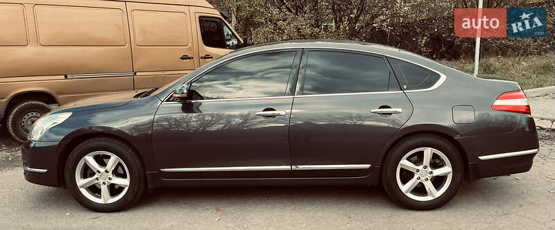 Седан Nissan Teana 2008 в Хмельницькому