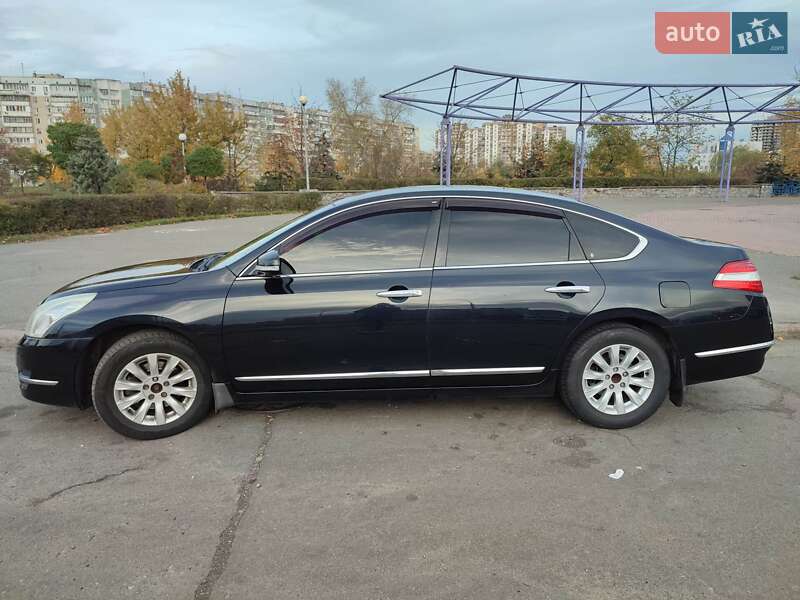Седан Nissan Teana 2008 в Києві