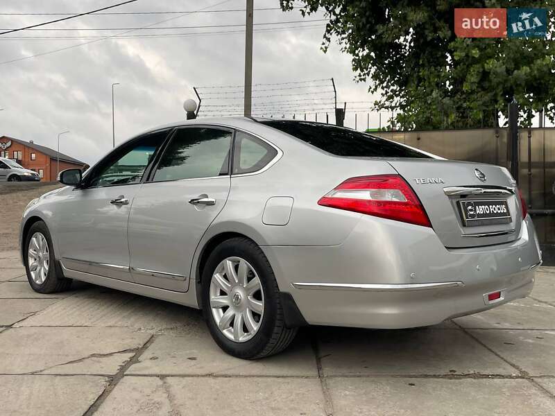 Седан Nissan Teana 2010 в Киеве фото 7 Седан Nissan Teana 2010 в Киеве