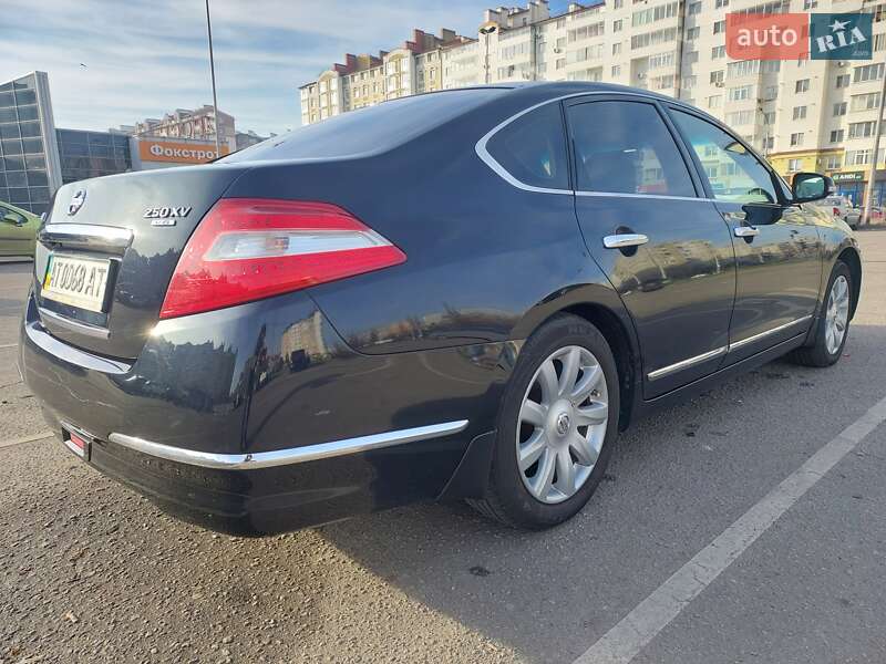 Седан Nissan Teana 2008 в Івано-Франківську