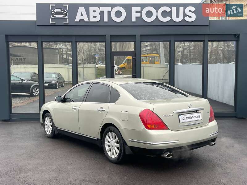 Седан Nissan Teana 2006 в Києві