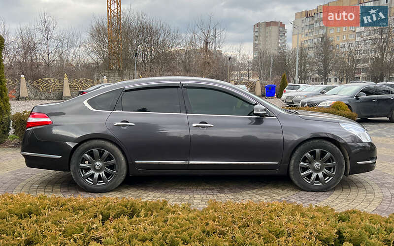 Седан Nissan Teana 2008 в Львові