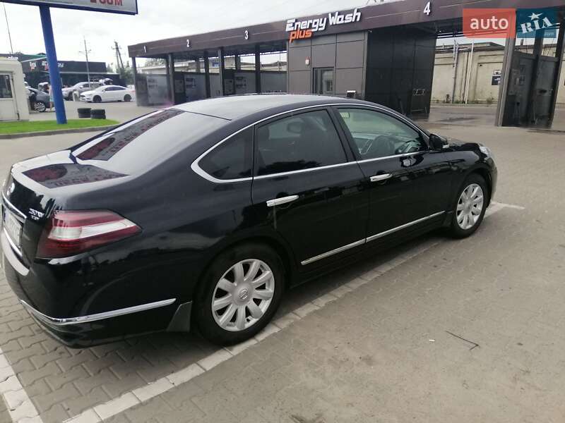 Седан Nissan Teana 2011 в Вишневом