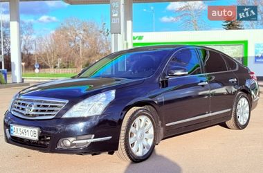 Седан Nissan Teana 2010 в Харькове