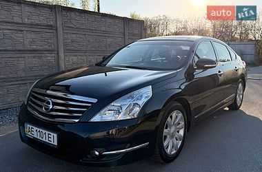 Седан Nissan Teana 2010 в Днепре