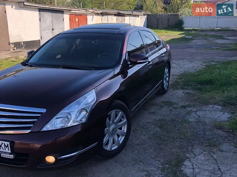 Nissan Teana 2010