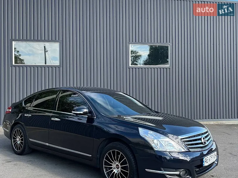 Nissan Teana 2010
