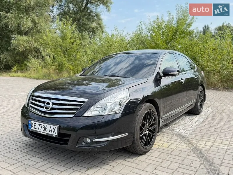 Nissan Teana