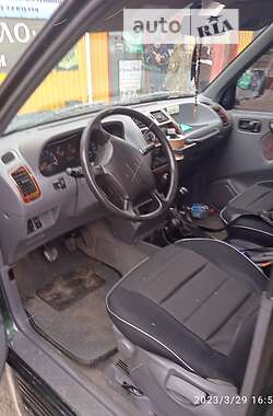 Позашляховик / Кросовер Nissan Terrano II 1997 в Смілі