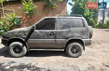 Внедорожник / Кроссовер Nissan Terrano II 1994 в 