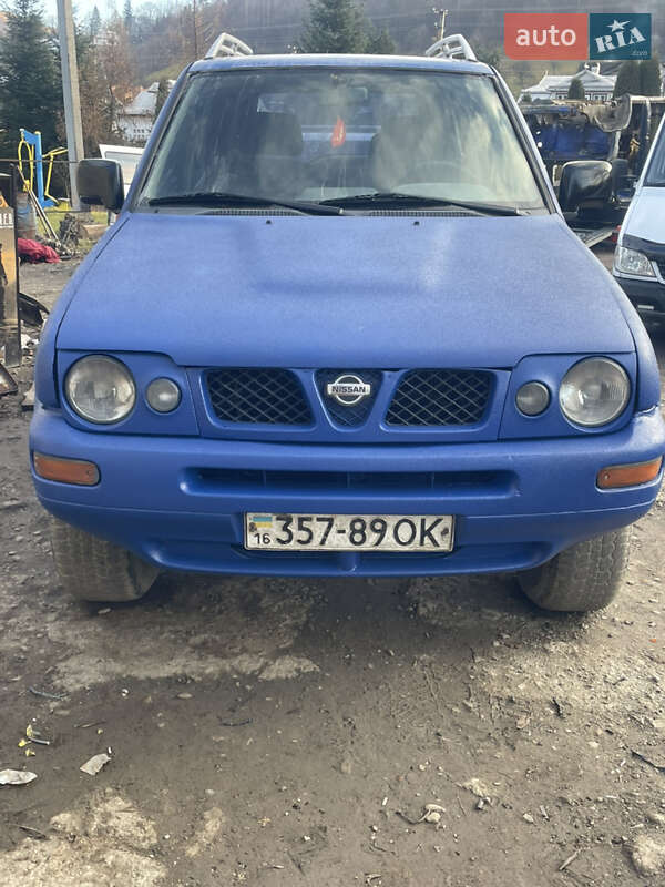 Nissan Terrano II 1999 Nissan Terrano II 1999