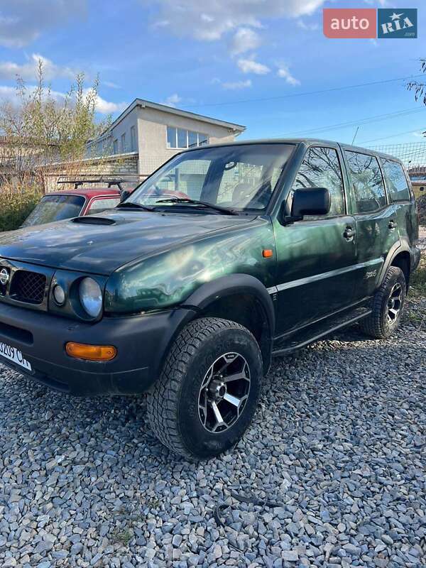 Nissan Terrano II 1997