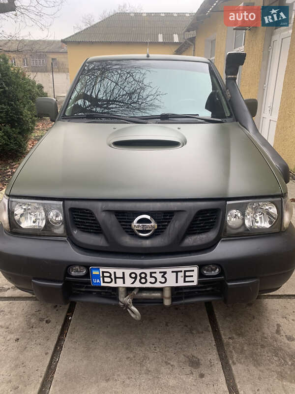 Внедорожник / Кроссовер Nissan Terrano II 2005 в Подольске