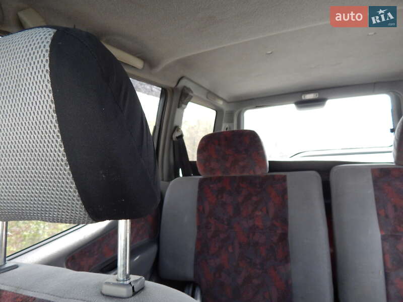 Позашляховик / Кросовер Nissan Terrano 1998 в Харкові