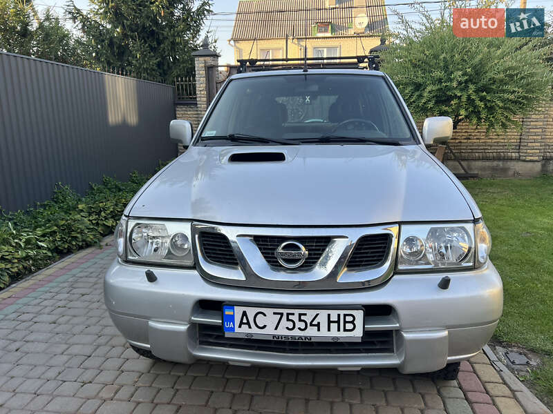 Внедорожник / Кроссовер Nissan Terrano 2003 в Нововолынске фото 10 Внедорожник / Кроссовер Nissan Terrano 2003 в Нововолынске