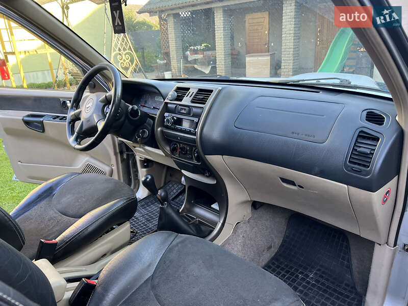 Внедорожник / Кроссовер Nissan Terrano 2003 в Нововолынске фото 27 Внедорожник / Кроссовер Nissan Terrano 2003 в Нововолынске