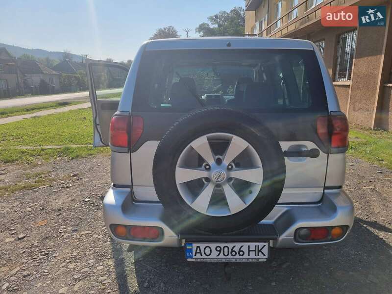 Позашляховик / Кросовер Nissan Terrano 2003 в Поляні