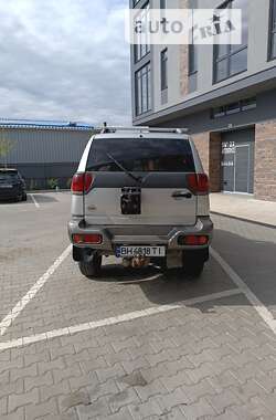 Позашляховик / Кросовер Nissan Terrano 2001 в Одесі
